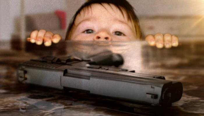 ببینید | تصاویر هولناک از شلیک یک پدر به سمت نوزادش و به آتش کشیدن خانه!