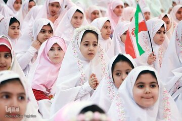 عکس | تصاویر به یادماندنی از حضور امام جمعه شهید تبریز در جشن فرشته‌ها