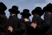 ببینید | حضور خاخام‌های یهودی ایران در مراسم تشییع شهید جمهور