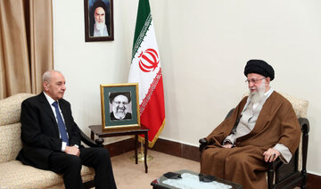 رهبر انقلاب در دیدار با رئیس مجلس لبنان: نسبتِ خودمان با برادران لبنانی و جناب آقای سید حسن نصرالله را نسبت خویشاوندی و برادری میدانیم