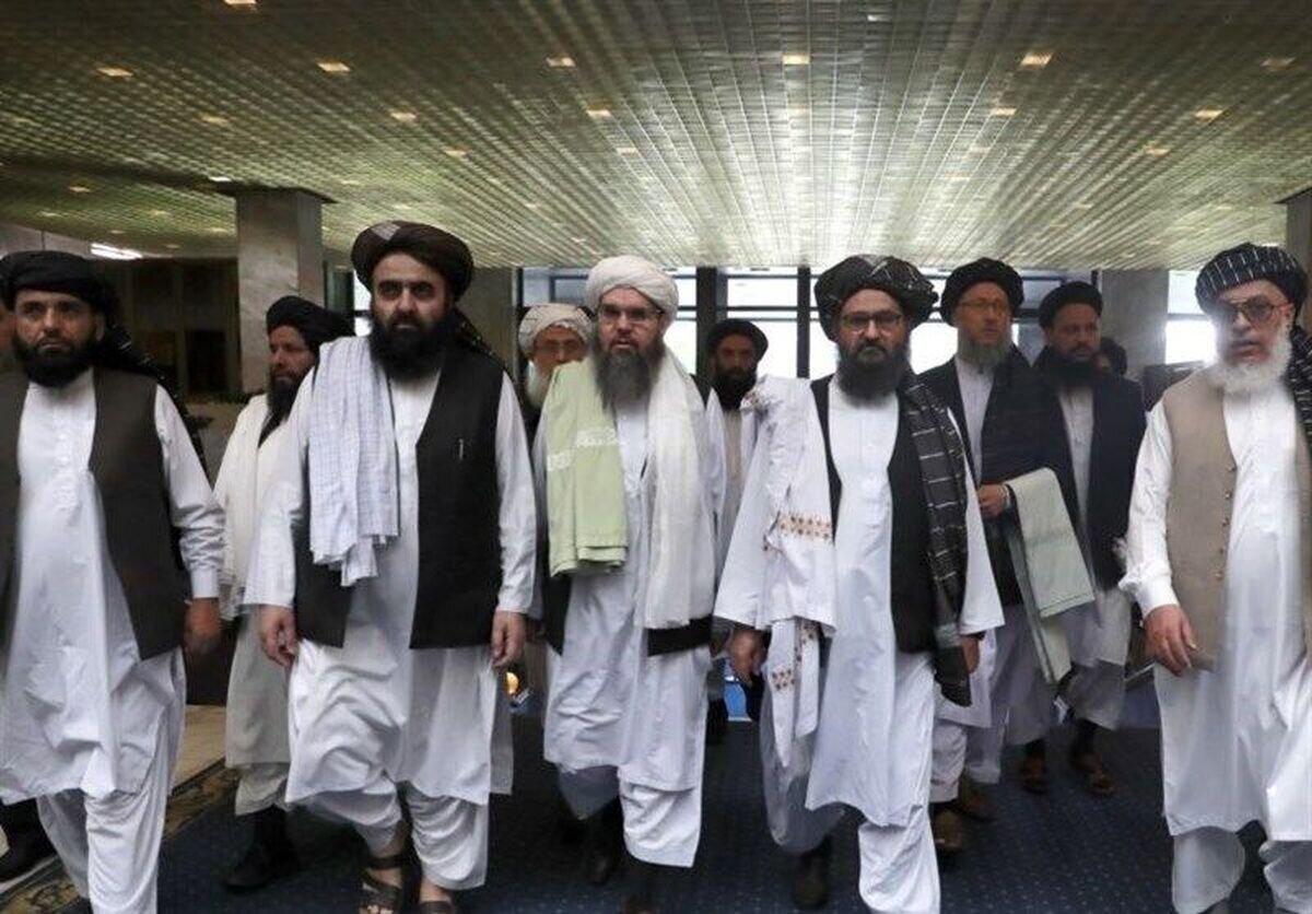 هیئت عالی‌رتبه طالبان متشکل از ملابرادر آخوند معاون اقتصادی نخست‌وزیر و...