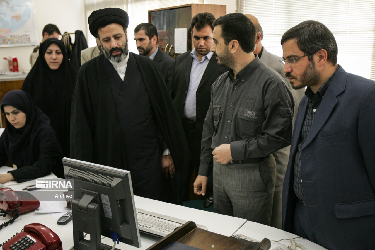 این تصاویر از دوران جوانی ابراهیم رئیسی را ندیده اید 5