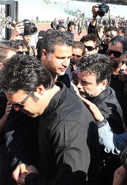 عکس| تسلیت علی دایی به آتیلا در آن روز تلخ!