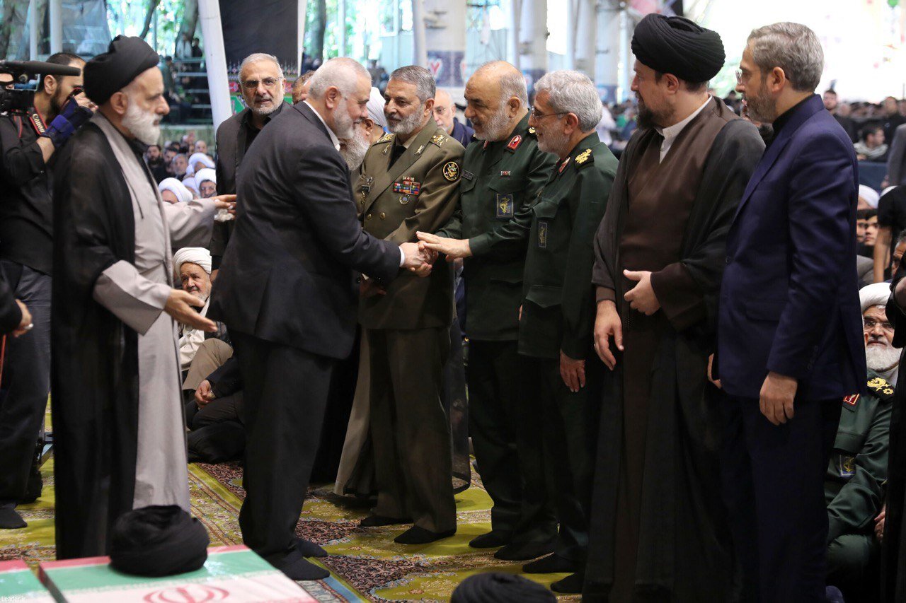 گپ و گفت اسماعیل هنیه با مقامات ارشد نظامی 3