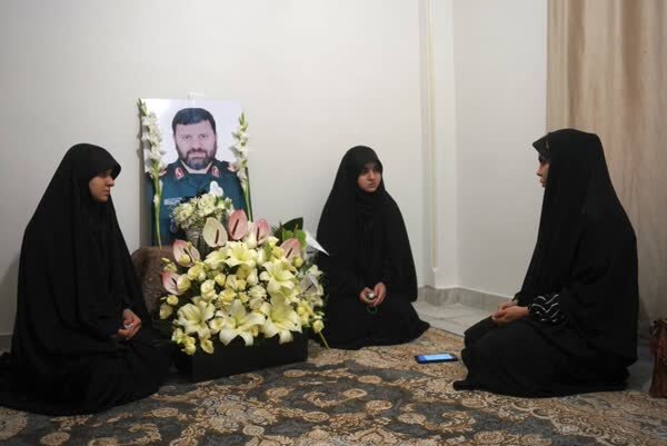 اینجا خانه پدری سرتیم حفاظت ابراهیم رئیسی است /چرا تلویزیون تصویرت را نشان نمیده بابا؟ /آخرهفتههای خانواده محافظ رییس جمهور چطور می گذرد؟