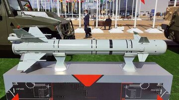 ببینید | ویدئویی از استفاده موشک ۳۰۵ توسط روسیه