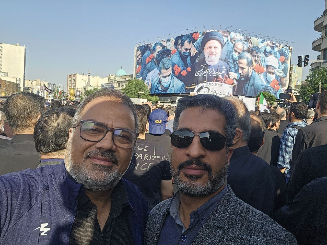 عکس| این سلفی چقدر میارزد؟