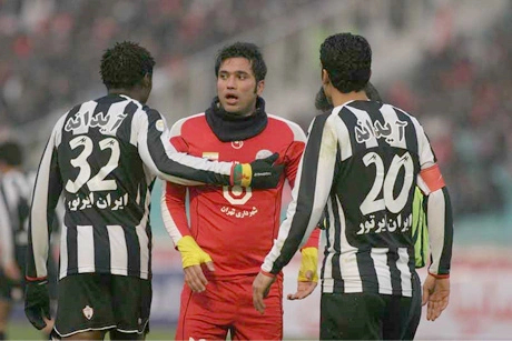 پرسپولیس تنها نیست! 2