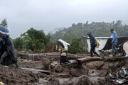 ببینید | تصاویر هولناک از رانش مرگبار زمین در «پاپوآ گینه‌نو» با بیش از ۳۰۰ نفر مدفون!