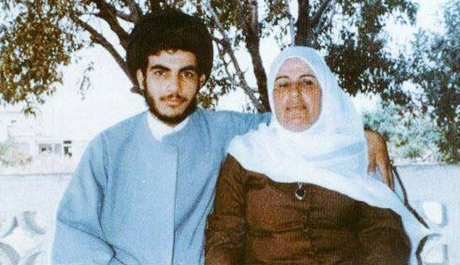 تصاویری از سید حسن نصرالله در کنار مادرش
