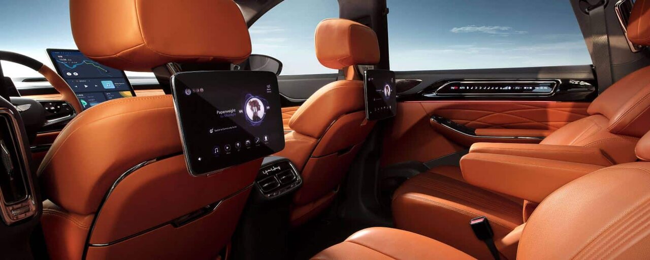 شاسیبلند چینی ۴ میلیاردی با برد باتری ۹۵۰ کیلومتر!/عکس