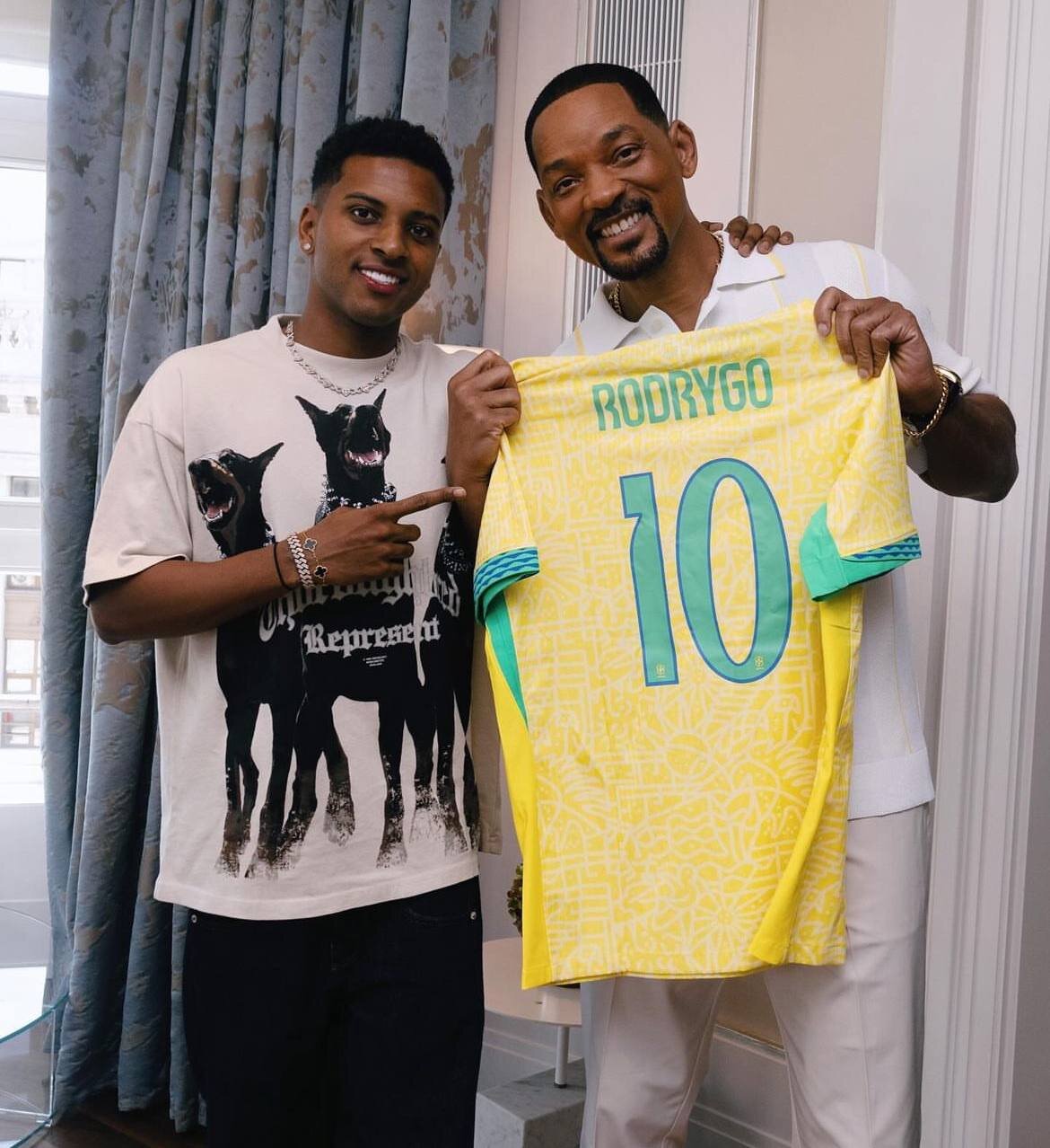 عکس| هدیه ویژه ستاره رئال مادرید به بازیگر هالیوودی