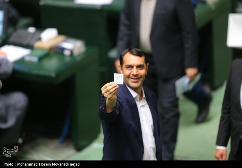 تصاویری از برگه رأی نمایندگان /به قالیباف رأی دادند یا ذوالنوری یا متکی؟