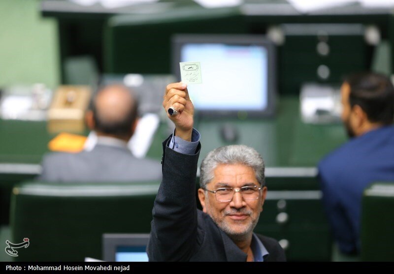 تصاویری از برگه رأی نمایندگان /به قالیباف رأی دادند یا ذوالنوری یا متکی؟