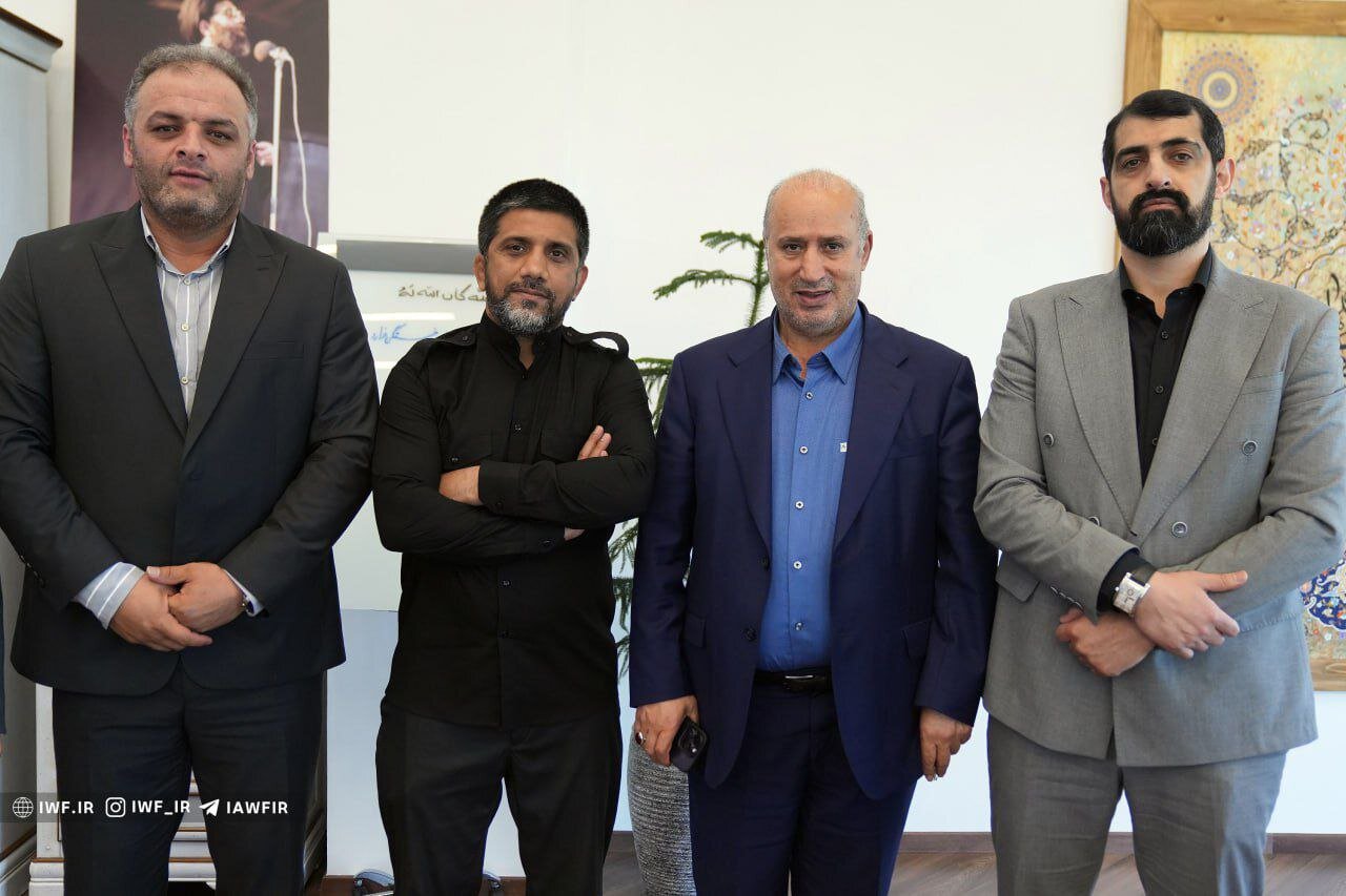 عکس| حضور ۳ رئیس فدراسیون در فدراسیون کشتی