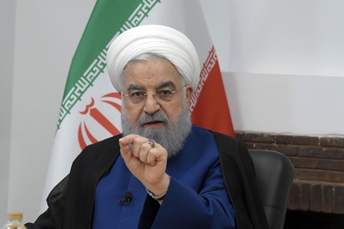 کنایه تند روحانی به جلیلی: اگر برجام بد بود چرا شورای عالی امنیت ملی که خودت هم در آنجا نشسته بودی، تصویب کرد؟/مردم! اینها کج فکرند