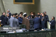 طعنه آذری جهرمی به مالک شریعتی درپی جدال امروز در صحن مجلس