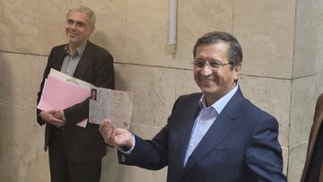 همتی: آمدهام که بگویم امروز همچنان امیدوار به آینده هستم / دیگر زمان آزمون و خطا نیست / خوش چهره: فاقد شعار هستم