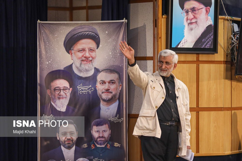 تصاویر | جنجال چند عکس؛ ناترازی کت سعید جلیلی سوژه رسانهها شد