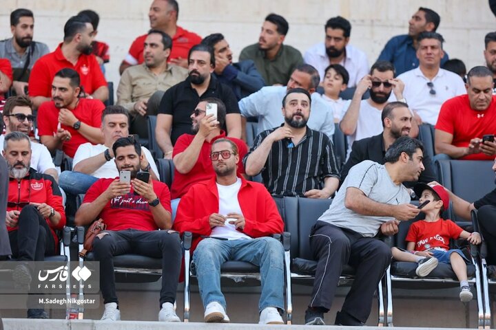 حضور هنورمندان پرسپولیسی در ورزشگاه آزادی
