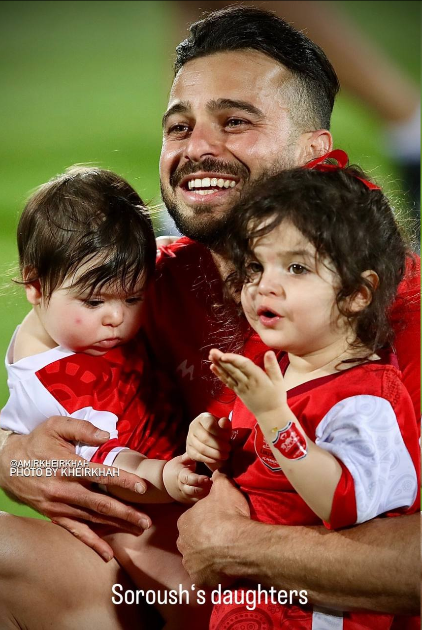 عکس| عاشقانههای سروش رفیعی در جشن قهرمانی