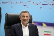 احمدی نژاد: آمده ام تا به احترام زنان و دختران سرزمین عشق و هشیاری از جا برخیزم/ اولویت من حل مشکلات معیشتی است