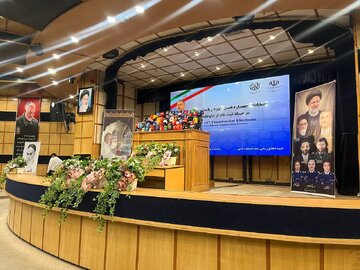 ورود ۳۶ نفر به ستاد انتخابات برای کاندیداتوری در روز چهارم ثبت نام ها /کاندیداتوری چند نفر قطعی شد؟ ورود ۳۶ نفر به ستاد انتخابات برای کاندیداتوری در روز چهارم ثبت نام ها /کاندیداتوری چند نفر قطعی شد؟