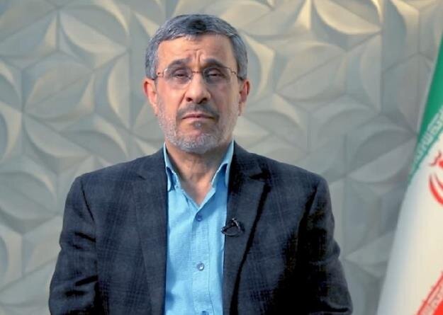ببینید | احمدی نژاد: ایران اینگونه نبوده؛ تغییر خواهد کرد/ ان‌شاءالله به زودی همه چیز به تنظیم خودش برمی‌گردد