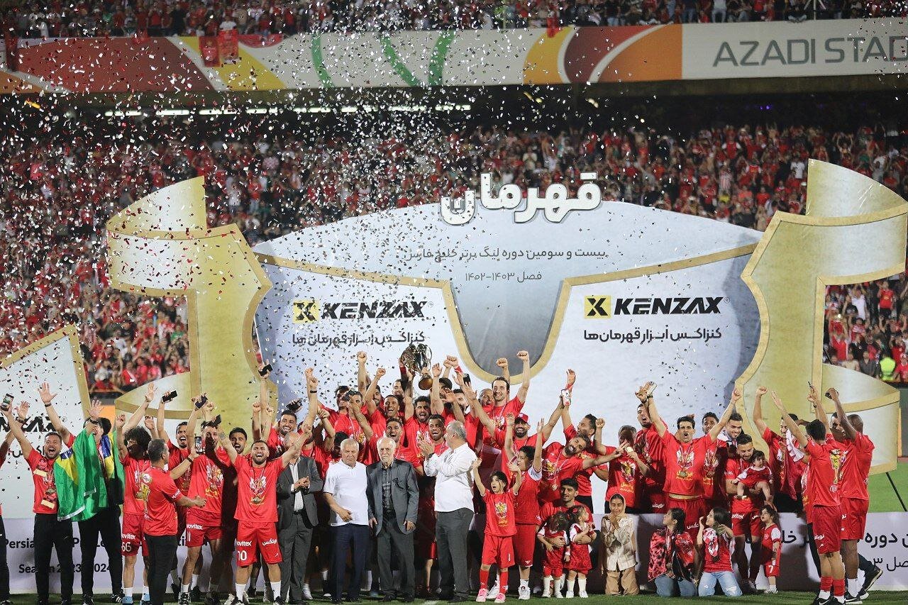آرزوی درویش عکس گرفتن با پروین بود / این آقا باید بارها عذرخواهی کند! 3