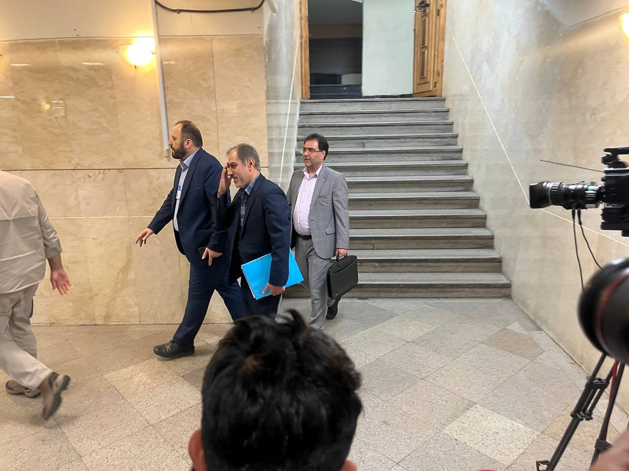 یک نماینده ادوار مجلس در انتخابات ریاست جمهوری ثبت نام کرد+ عکس