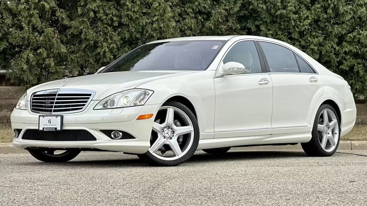 مرسدس بنز و پورشه، ارزانتر از پژو ۲۰۶ /عکس