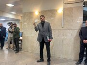 اعتراض خبرنگاران به سخنرانی بذرپاش بعد از قطع میکروفن