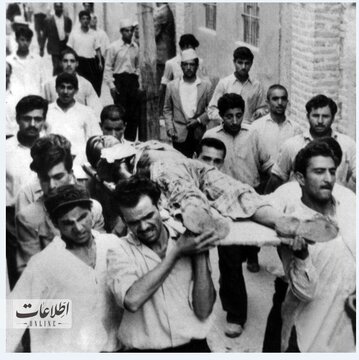 تصاویر خیابان‌های تهران؛ ۱۵ خرداد ۱۳۴۲