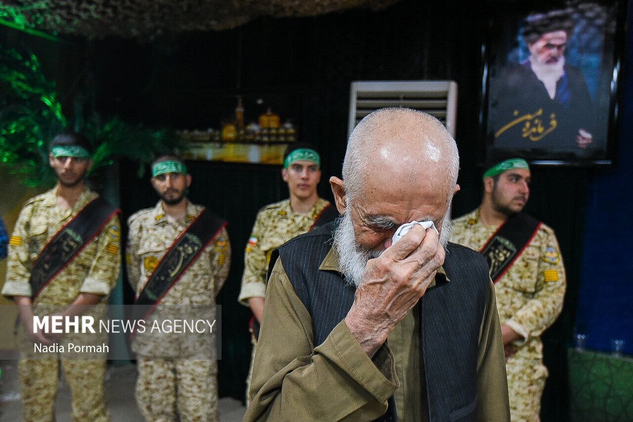 عکسهای مراسم وداع با پیکر شهیدی از لشکر فاطمیون