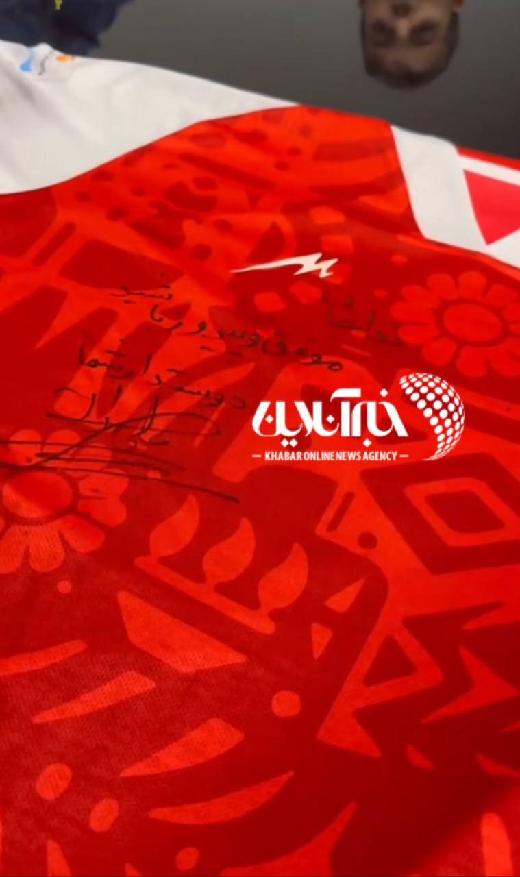 عکس | ملاقات دایی با زن پرسپولیسی؛ هدیه ویژه شهریار به یک هوادار 3