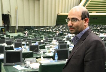 قانون الزام به ثبت رسمی معاملات اموال غیرمنقول تصویب شد