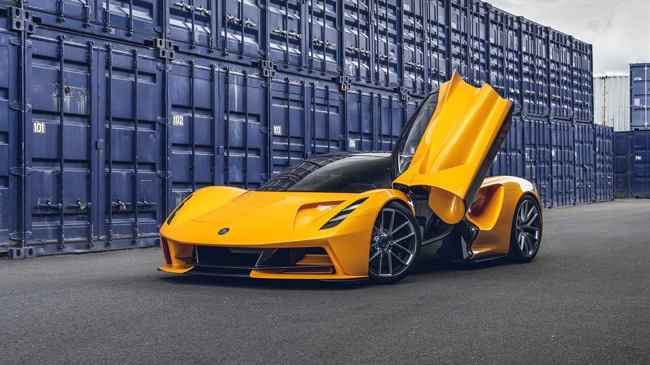 شگفتی در نوربرگرینگ: لوتوس تاج پادشاهی را از مرسدسوان دزدید! /عکس