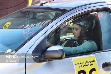 مسابقه بزرگ اتومبیلرانی درگ آقایان و بانوان در ارومیه