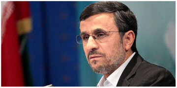 حضور محمود احمدی نژاد در ایاصوفیه استانبول در روز رأی گیری در ایران + تصاویر