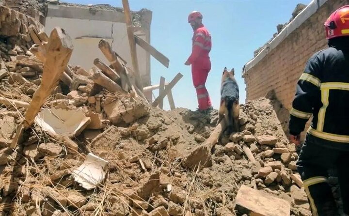 ببینید | اولین تصاویر از ریزش یک ساختمان در قلعه نو املاک پاکدشت