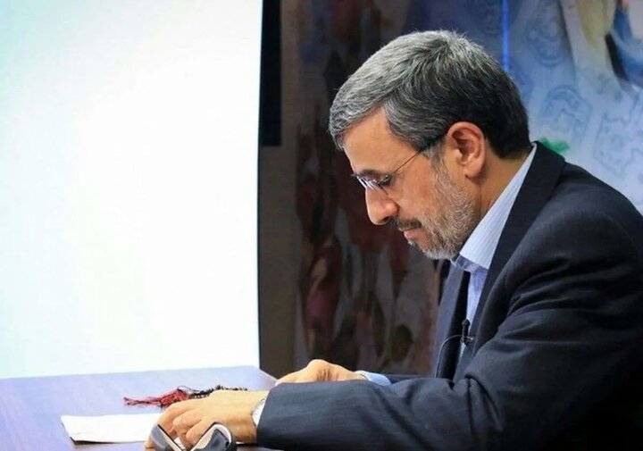ببینید | توضیحات مهم احمدی‌نژاد درباره قیمت دلار و راه کنترل آن