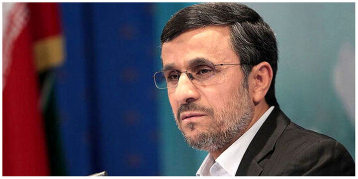 ببینید | عباس عبدی: احمدی‌نژاد تیپ ایده‌آل اصولگرایان تندرو است