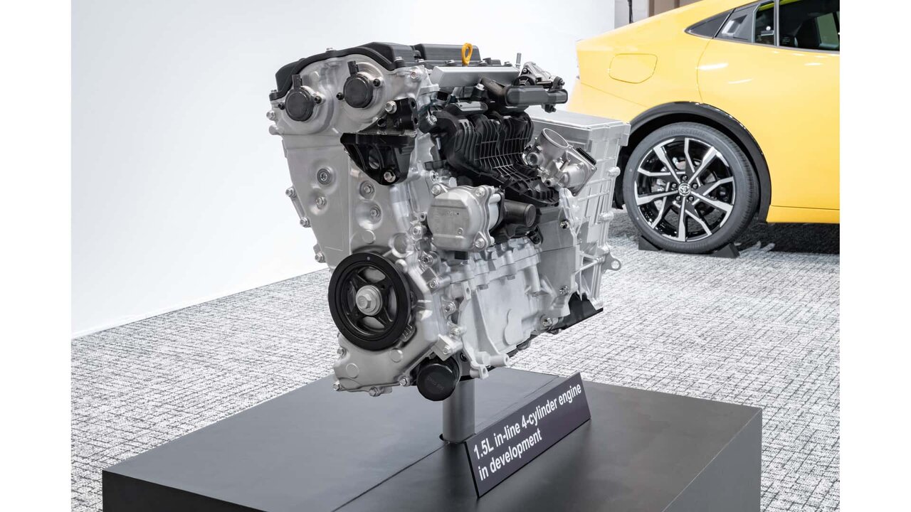 آیا اختراع جدید تویوتا، خودروهای بنزینی را نجات میدهد؟ / عکس