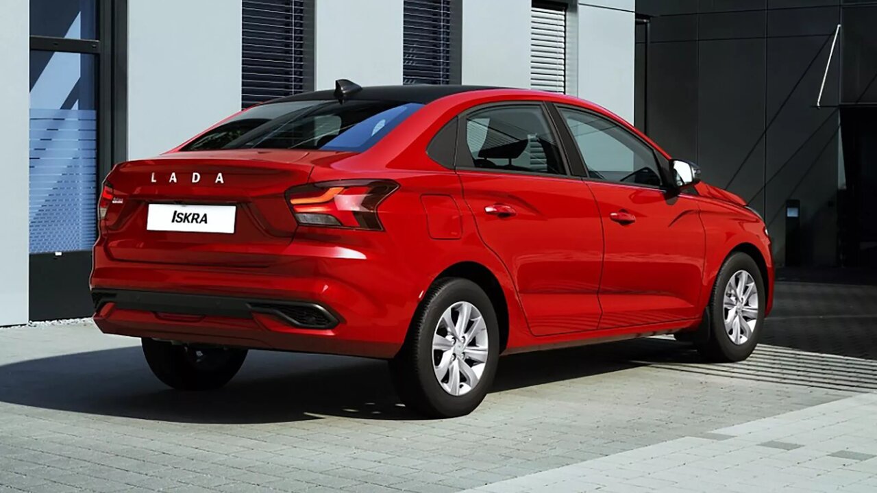 این خودروی جمعوجور، جایگزین پراید در بازار ایران بود! / عکس