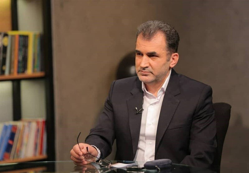 اکبر نصراللهی: روابط عمومی‌ها و رسانه‌ها در بحران هستند چون نمی‌توانند کار خود را درست و به‌موقع انجام دهند