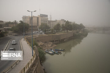 اعلام وضعیت قرمز هوا در این ۸ شهر اعلام وضعیت قرمز هوا در این ۸ شهر