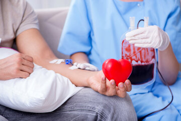 ۶۲ سال سن و بیش از ۱۸۰ بار اهدای خون/ «خونم در تمام وطن جاری است» ۶۲ سال سن و بیش از ۱۸۰ بار اهدای خون/ «خونم در تمام وطن جاری است»