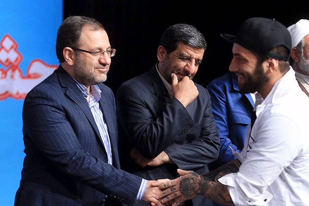 ببینید | روایت ضرغامی از ماجرای تقدیر از امیر تتلو