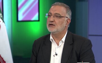 کپی پرداری زاکانی از روی دست سعید جلیلی /کمک های مالی به حساب چه کسی واریز می شود؟ /حزب باهنر پشت قالیباف ایستاد کپی پرداری زاکانی از روی دست سعید جلیلی /کمک های مالی به حساب چه کسی واریز می شود؟ /حزب باهنر پشت قالیباف ایستاد