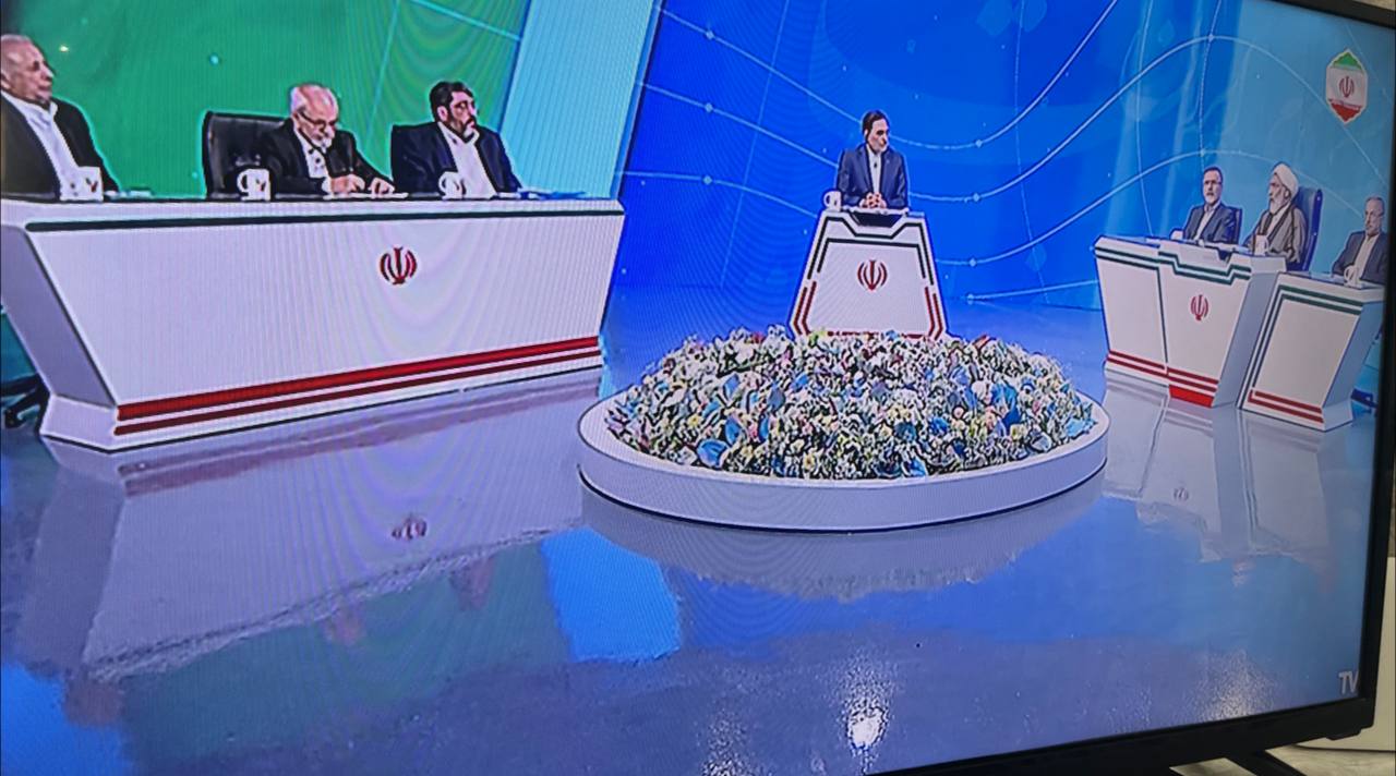 مشاور ظریف به عنوان کارشناس در میزگرد سیاست خارجی پورمحمدی+تصاویر